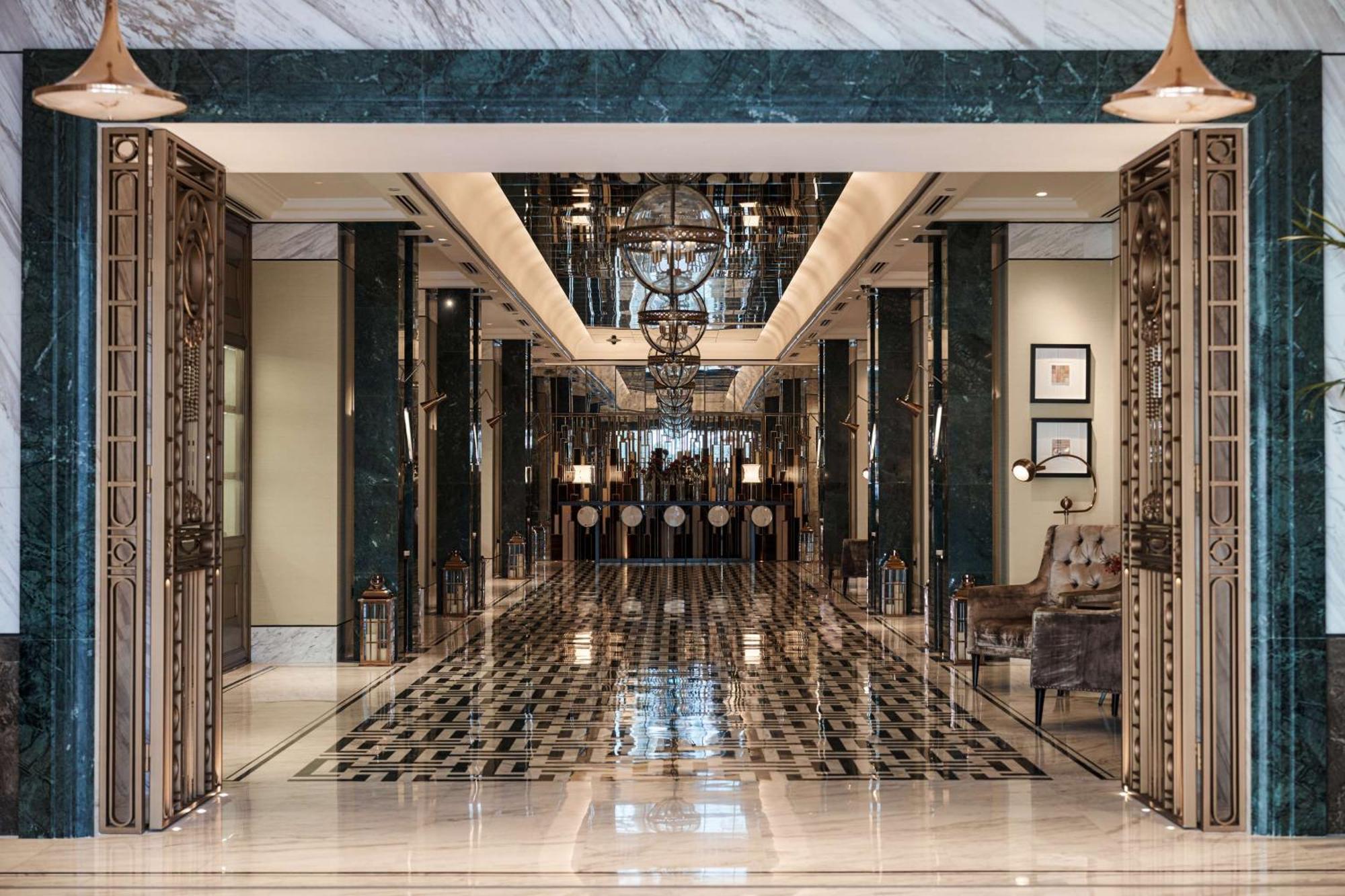 Waldorf Astoria Dubai International Financial Centre Hotel Exterior foto The lobby of the hotel